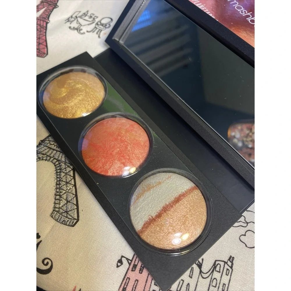 SMASHBOX Cosmic Celebration Planetary Cheek Palette Highlighters Blush Set NIB